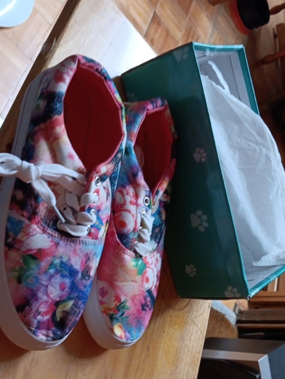 Ositos Floral Multicolor Canvas Sneakers